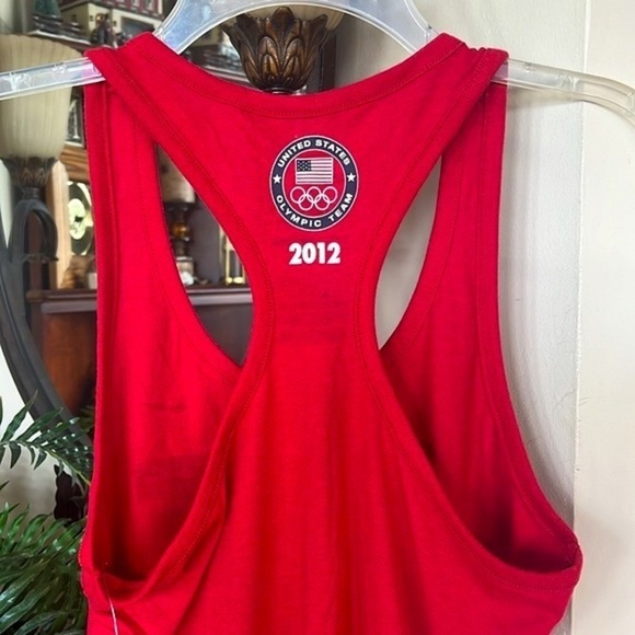 Brand New Nike Team USA Just Do It Red Racerback Tank Top Olympics Slim Fit - Picture 10 of 14